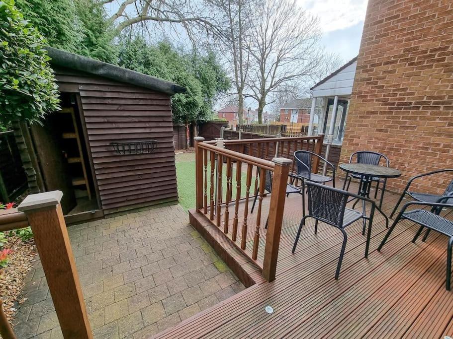 Stunning Family Home Close To The City Centre Manchester Exterior foto